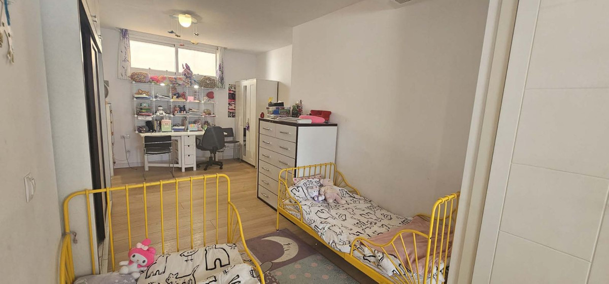 4 Bed Townhouse for sale in Benalmadena Costa Del Sol, Málaga, Spain