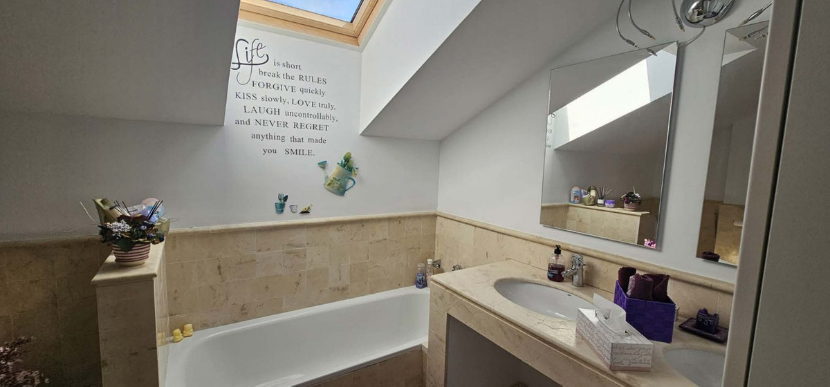 4 Bed Townhouse for sale in Benalmadena Costa Del Sol, Málaga, Spain