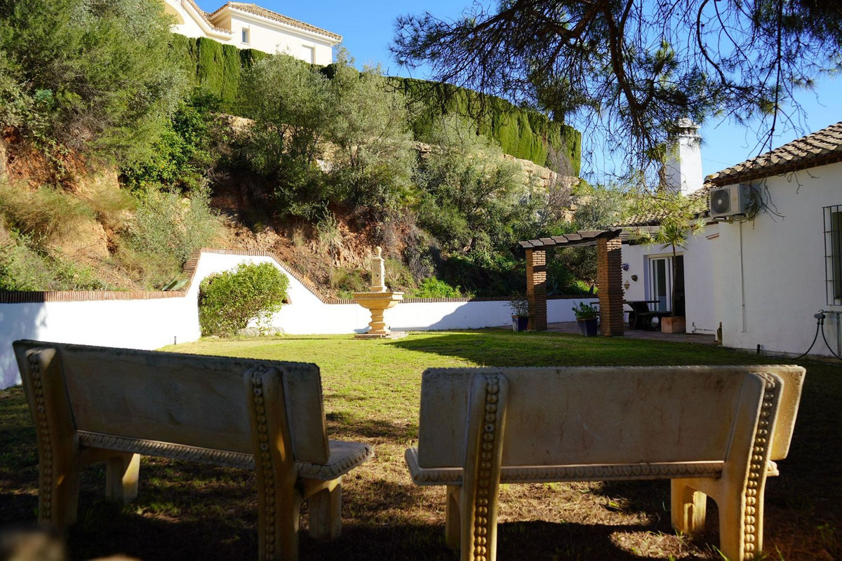 5 Bed Townhouse for sale in Mijas Golf Costa Del Sol, Málaga, Spain