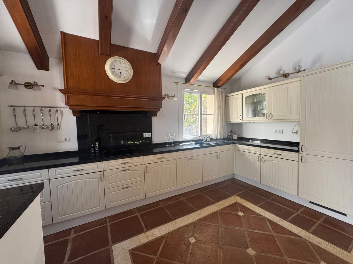 Se vende Villa - Chalet de 3 dormitorios en Costa Del Sol, Málaga, España