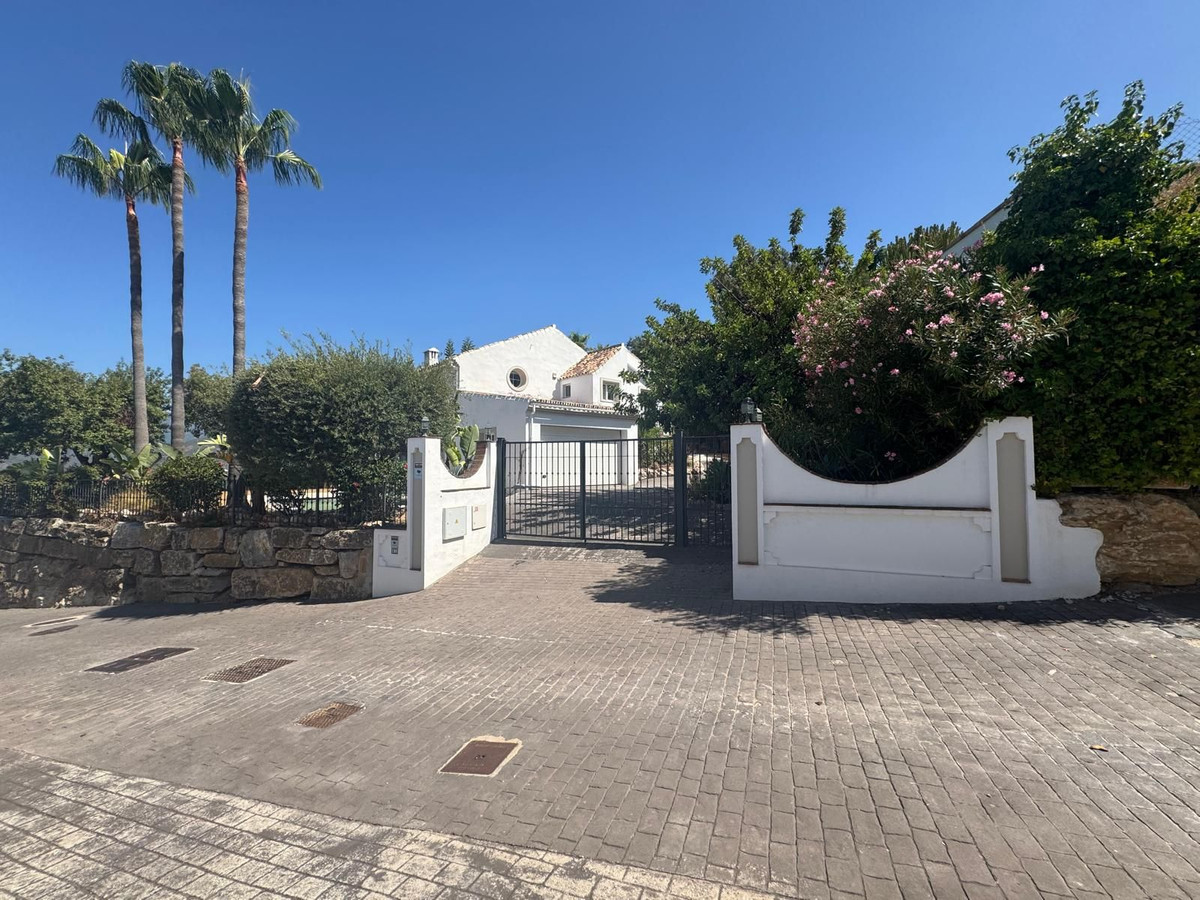 Se vende Villa - Chalet de 3 dormitorios en Costa Del Sol, Málaga, España