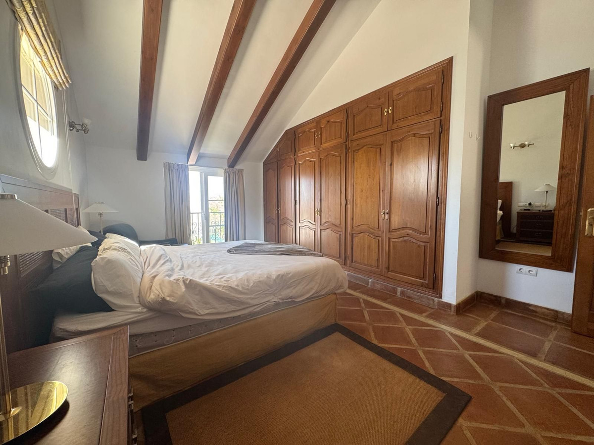 Se vende Villa - Chalet de 3 dormitorios en Costa Del Sol, Málaga, España