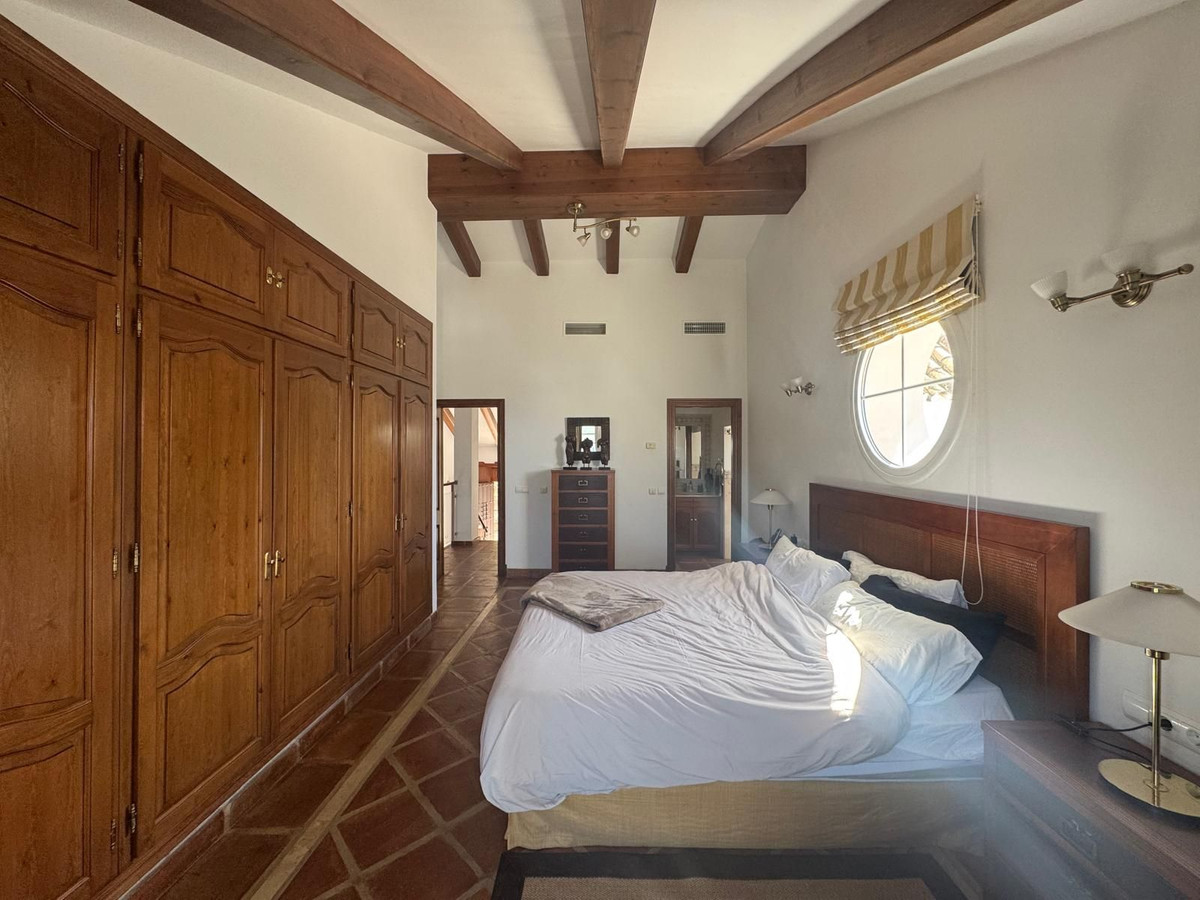 Se vende Villa - Chalet de 3 dormitorios en Costa Del Sol, Málaga, España