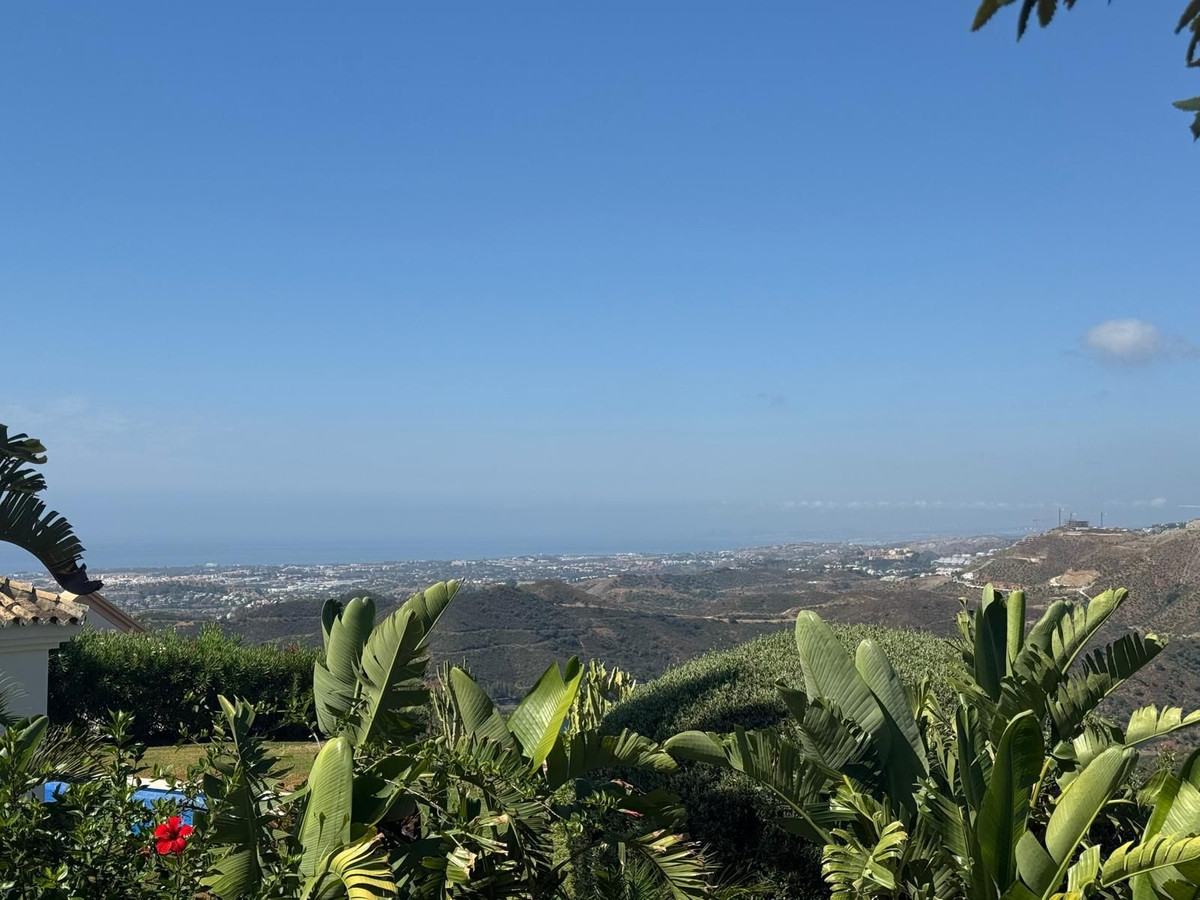 Se vende Villa - Chalet de 3 dormitorios en Costa Del Sol, Málaga, España