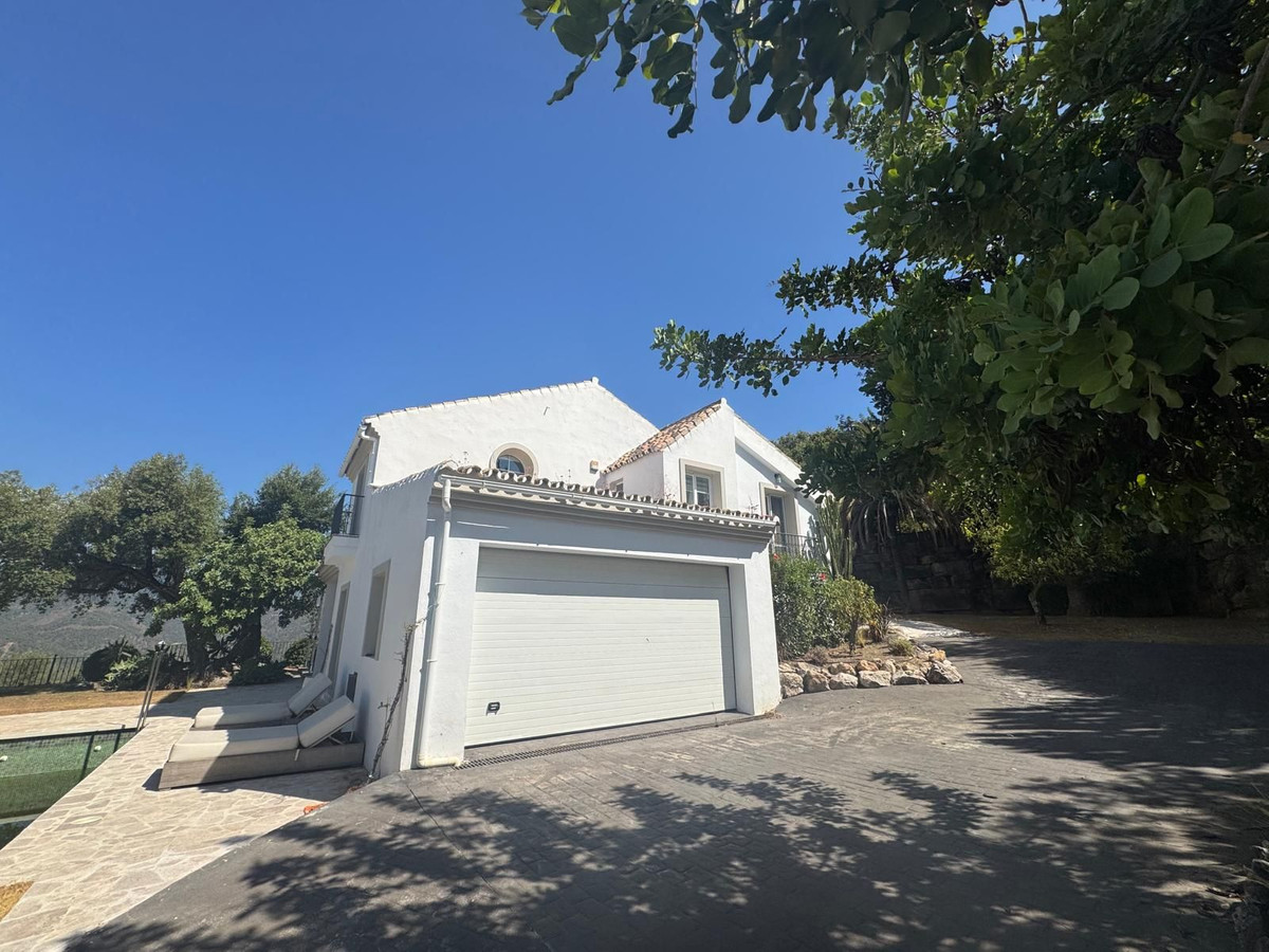 Se vende Villa - Chalet de 3 dormitorios en Costa Del Sol, Málaga, España