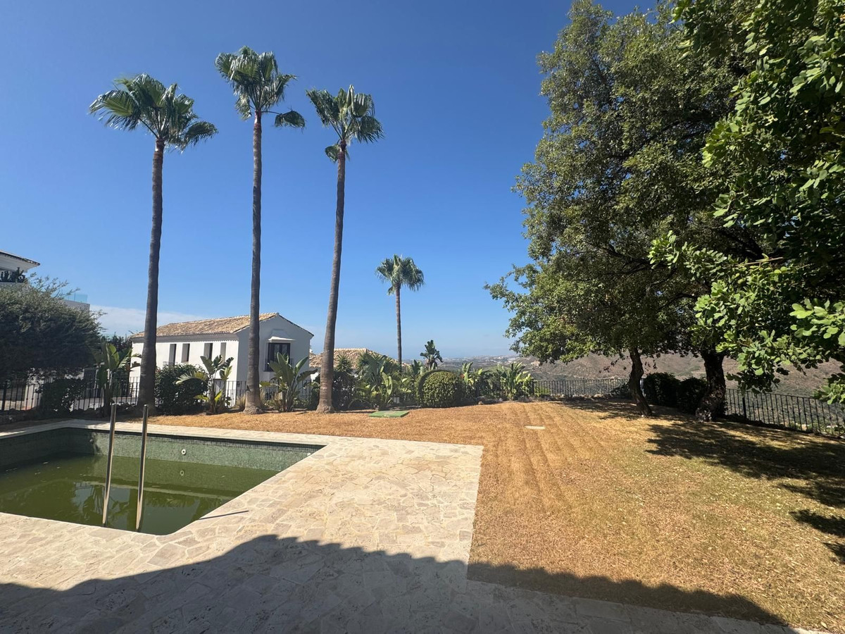 Se vende Villa - Chalet de 3 dormitorios en Costa Del Sol, Málaga, España