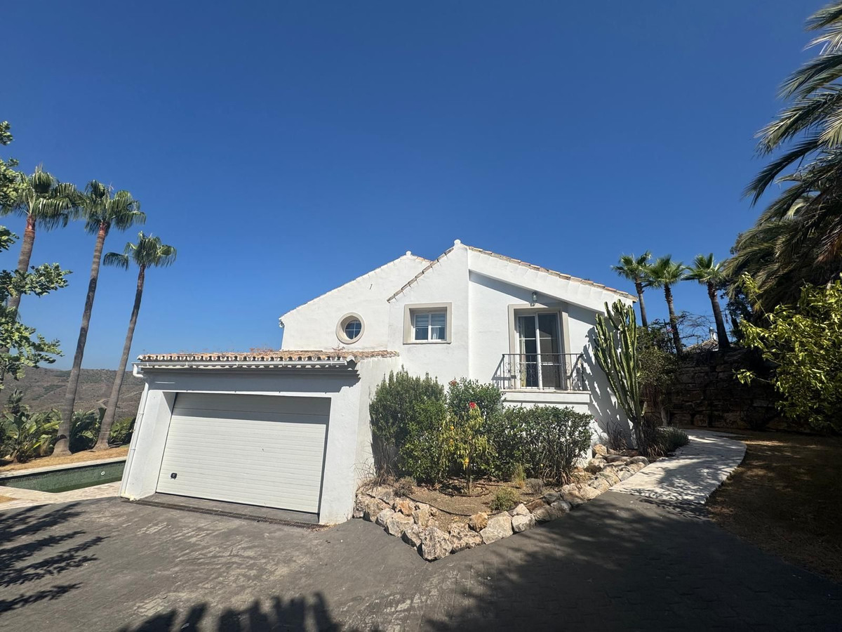 Se vende Villa - Chalet de 3 dormitorios en Costa Del Sol, Málaga, España