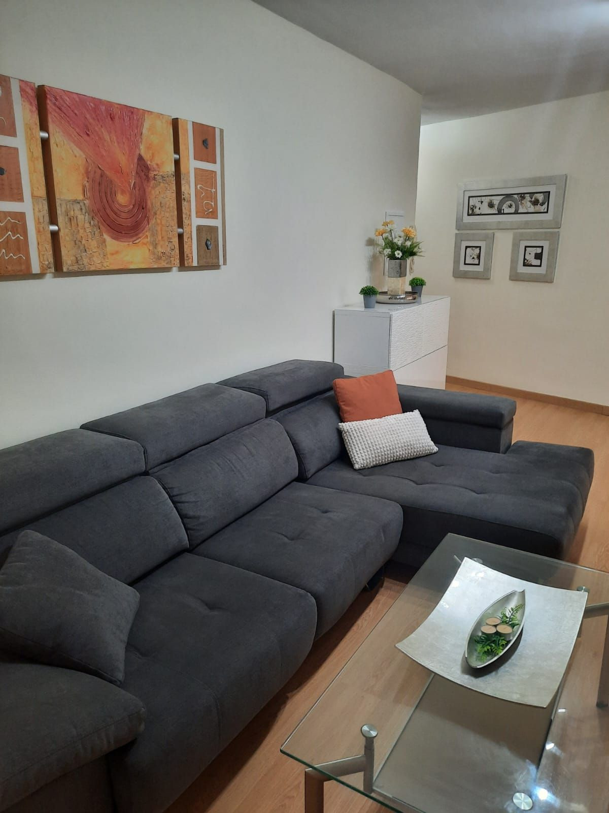 2 Bed Apartment for sale in Fuengirola Costa Del Sol, Málaga, Spain