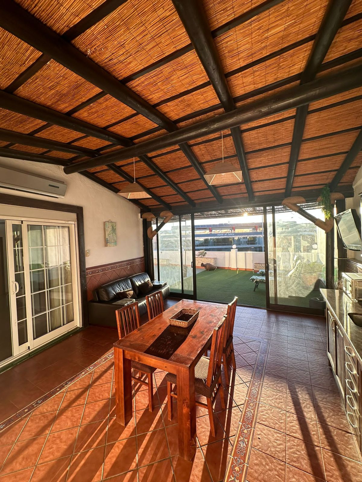 2 Bed Apartment for sale in Fuengirola Costa Del Sol, Málaga, Spain