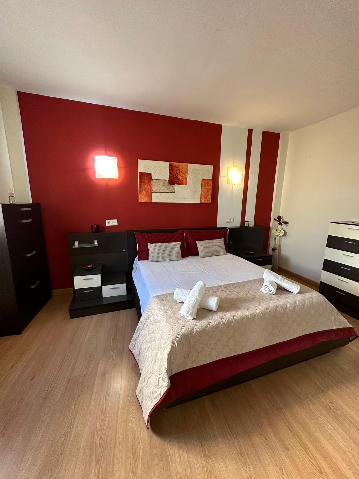 2 Bed Apartment for sale in Fuengirola Costa Del Sol, Málaga, Spain