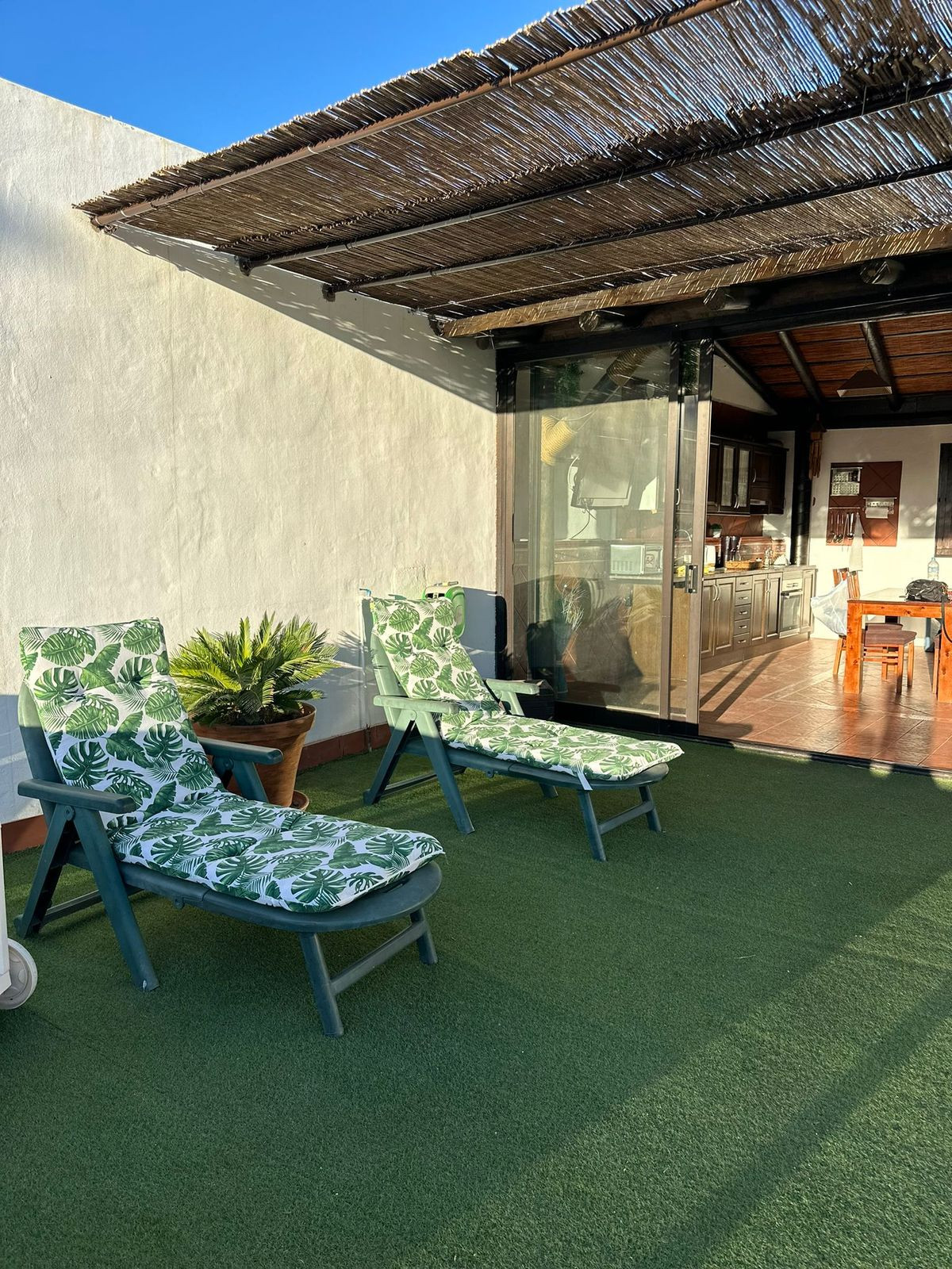2 Bed Apartment for sale in Fuengirola Costa Del Sol, Málaga, Spain