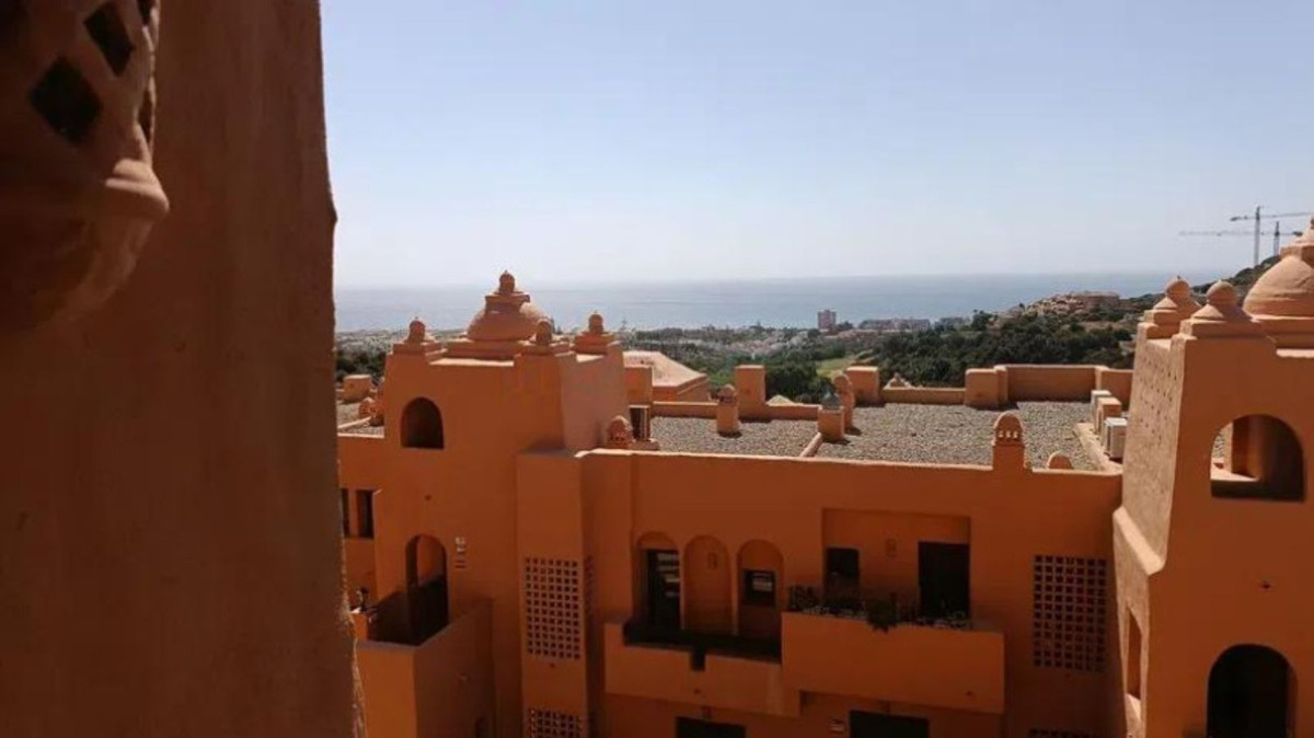 2 Bed Apartment for sale in Manilva Costa Del Sol, Málaga, Spain