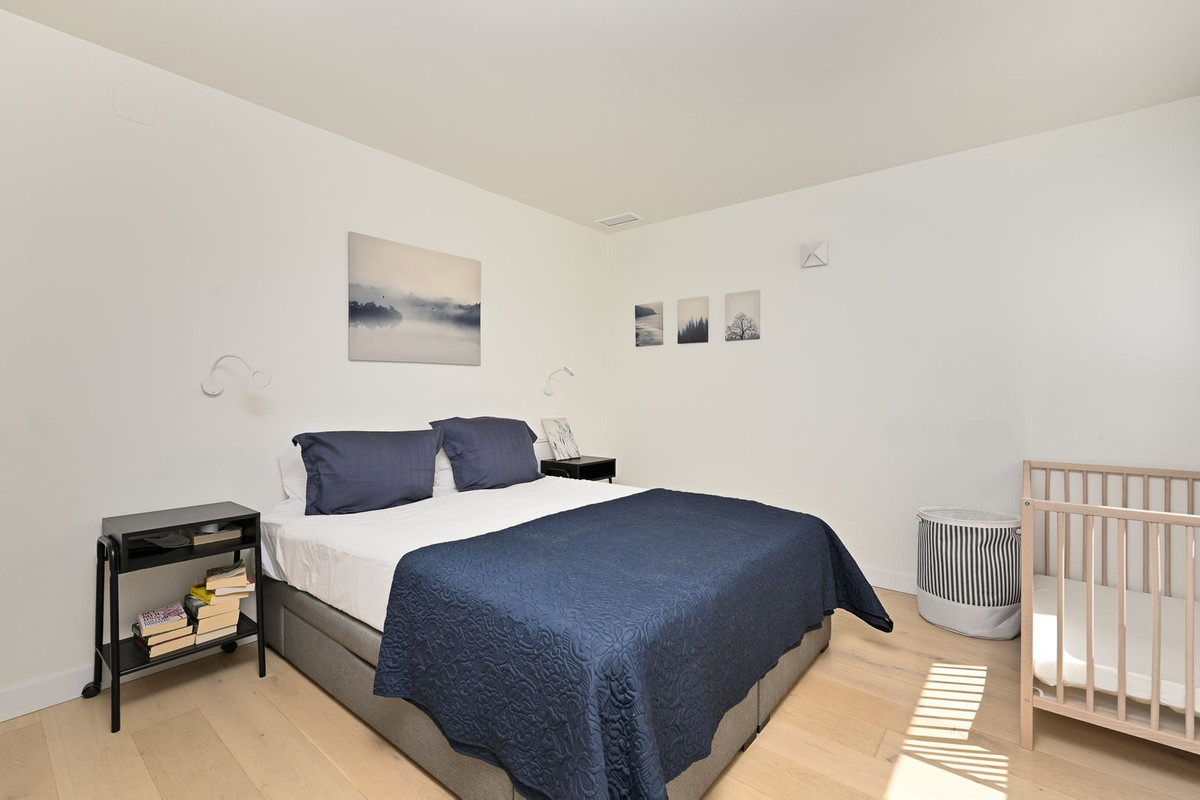 3 Bed Apartment for sale in Fuengirola Costa Del Sol, Málaga, Spain