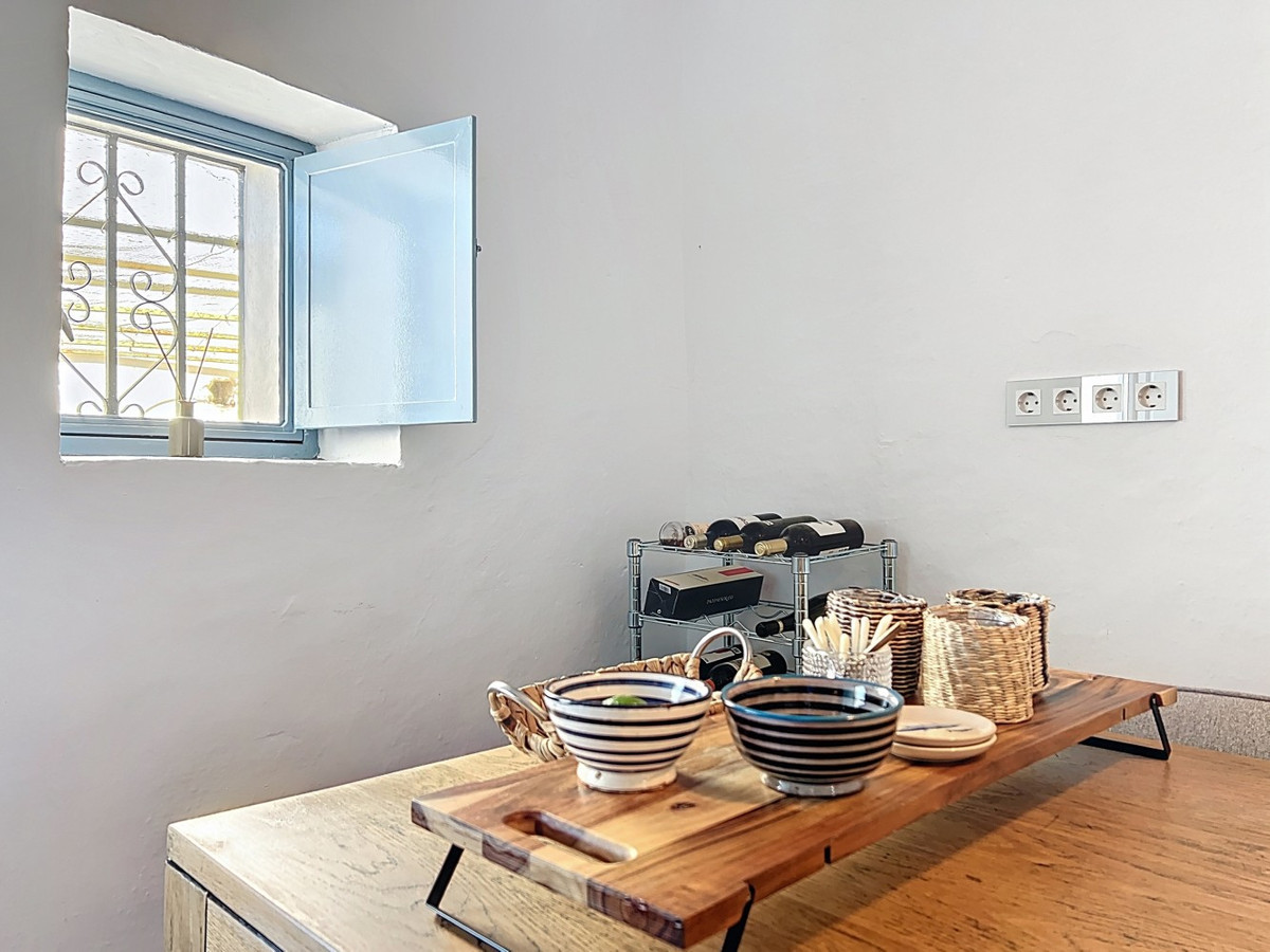 3 Bed Townhouse for sale in Sedella Costa Del Sol East, Málaga, Spain