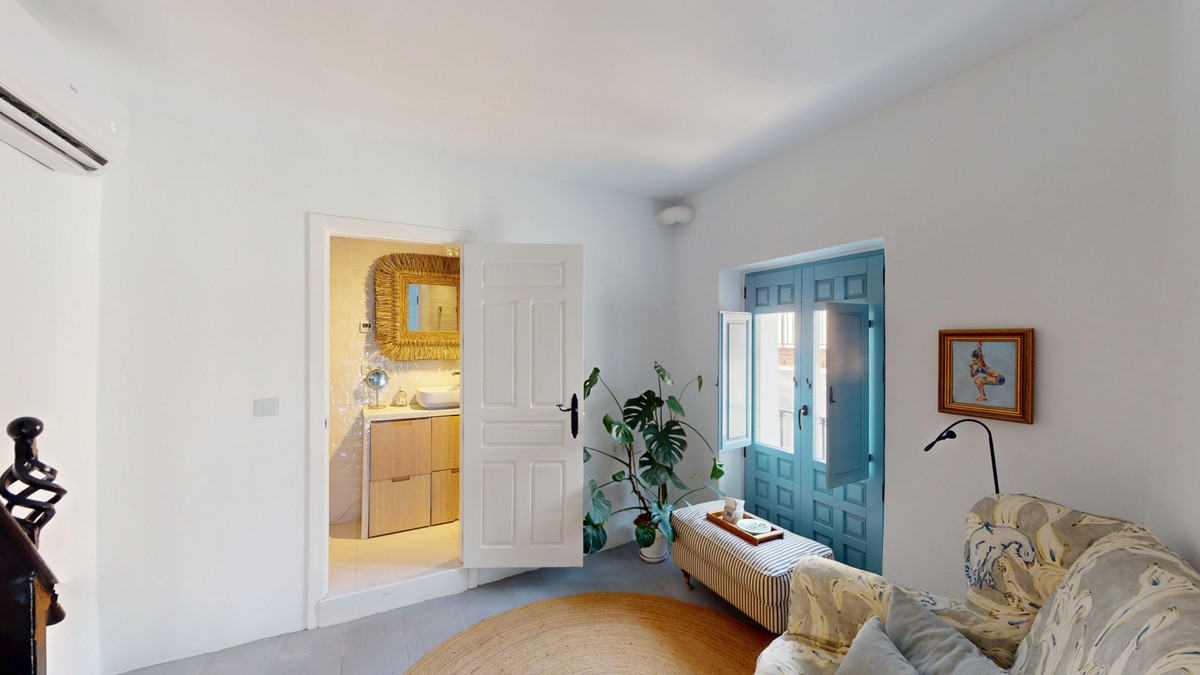 3 Bed Townhouse for sale in Sedella Costa Del Sol East, Málaga, Spain