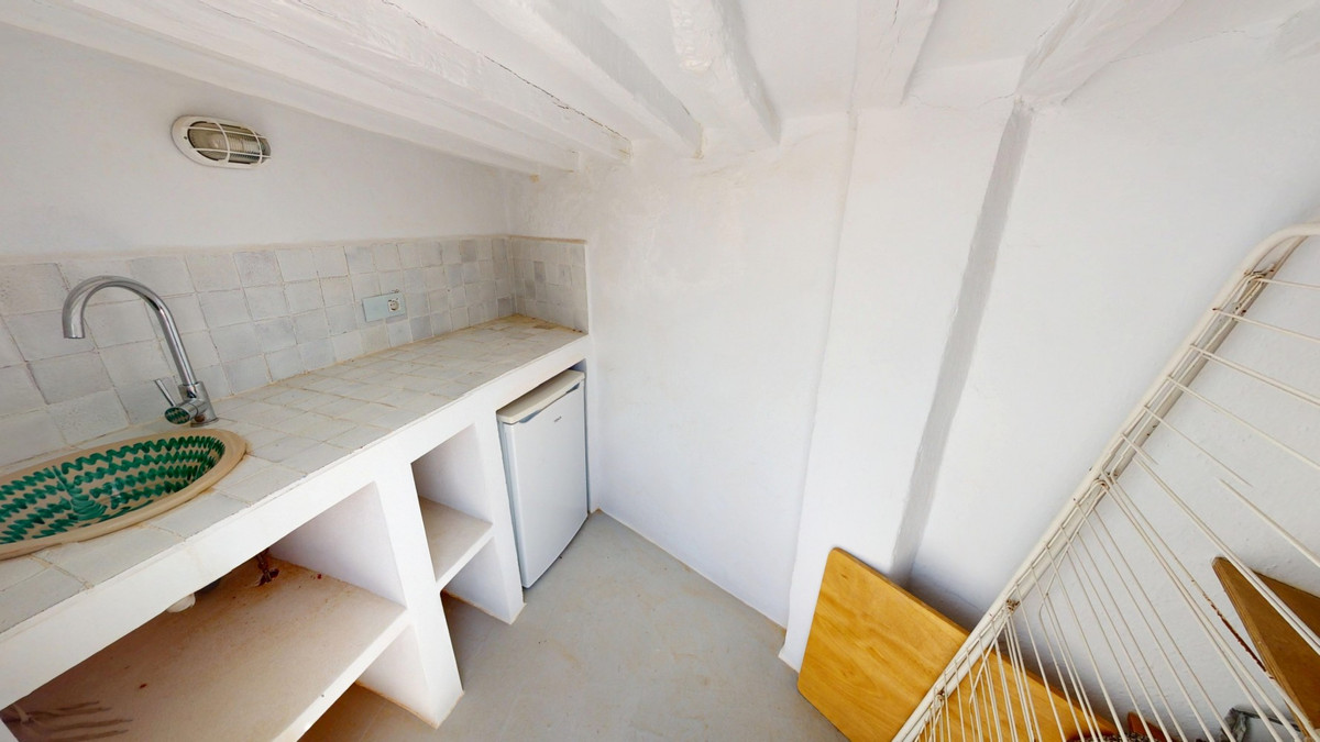 3 Bed Townhouse for sale in Sedella Costa Del Sol East, Málaga, Spain