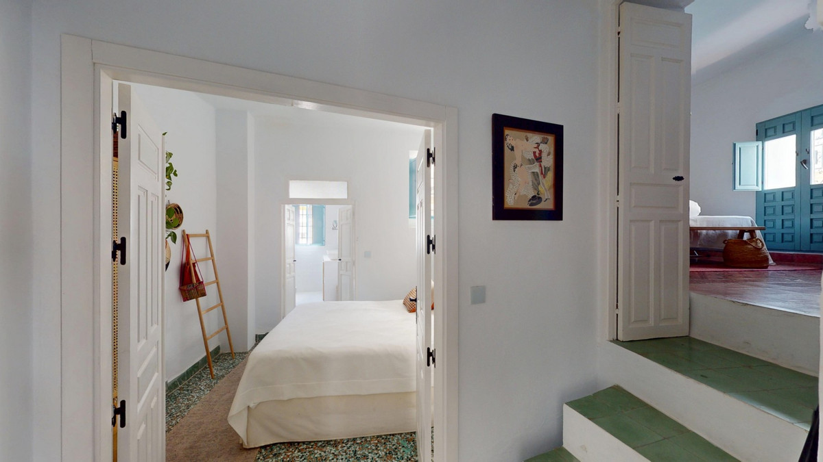 3 Bed Townhouse for sale in Sedella Costa Del Sol East, Málaga, Spain