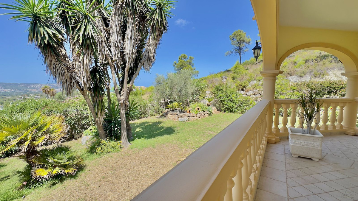 4 Bed Townhouse for sale in Javea Costa Blanca, Alicante, Spain