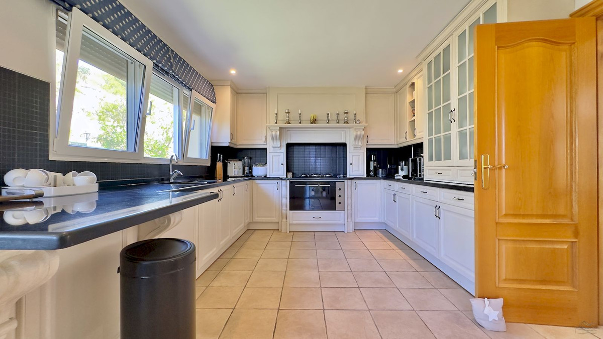 4 Bed Townhouse for sale in Javea Costa Blanca, Alicante, Spain