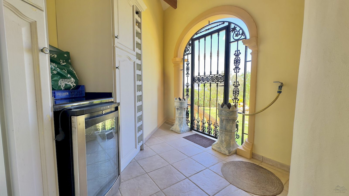 4 Bed Townhouse for sale in Javea Costa Blanca, Alicante, Spain