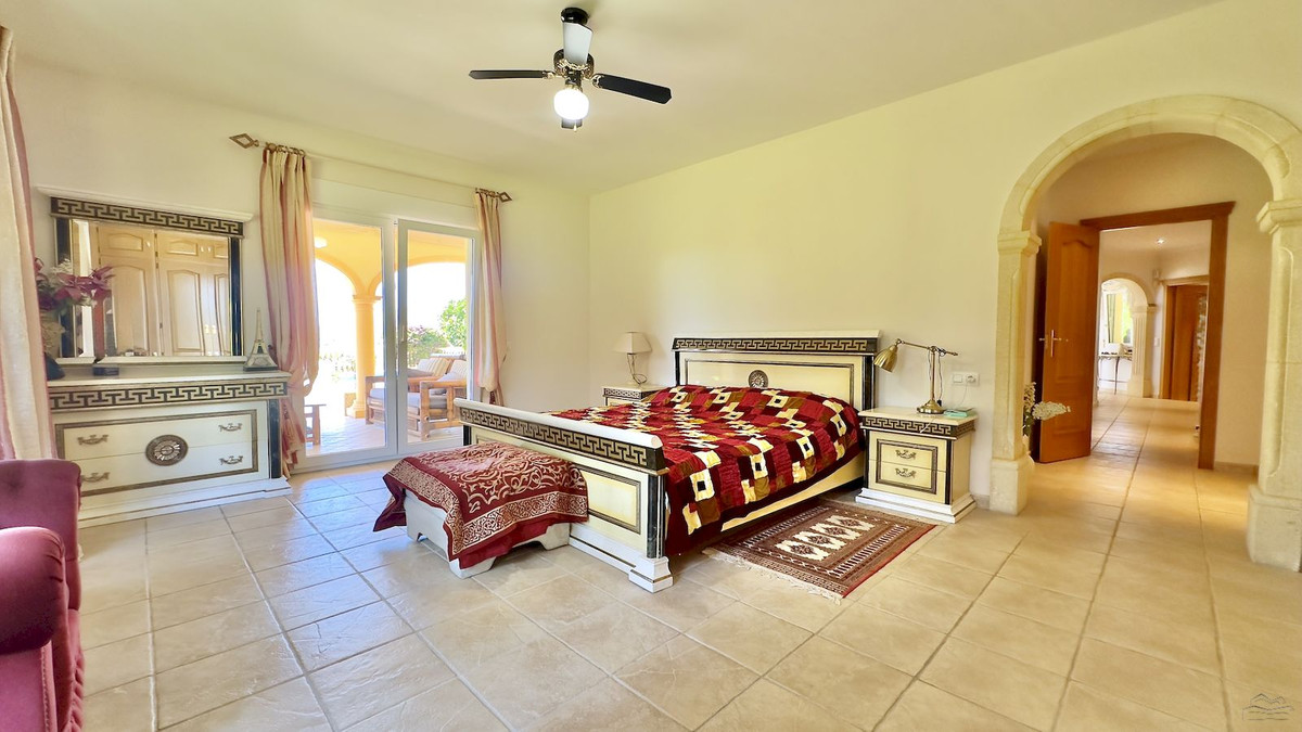 4 Bed Townhouse for sale in Javea Costa Blanca, Alicante, Spain