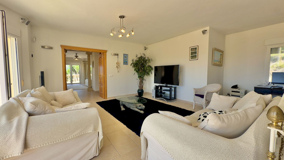 4 Bed Townhouse for sale in Javea Costa Blanca, Alicante, Spain