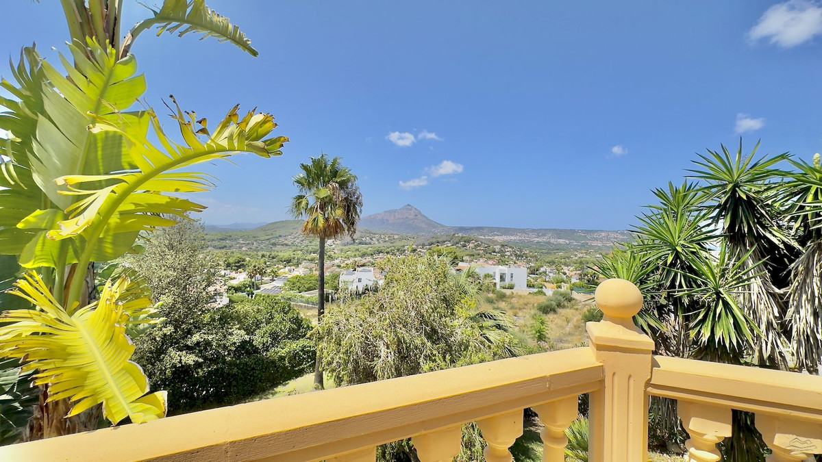 4 Bed Townhouse for sale in Javea Costa Blanca, Alicante, Spain