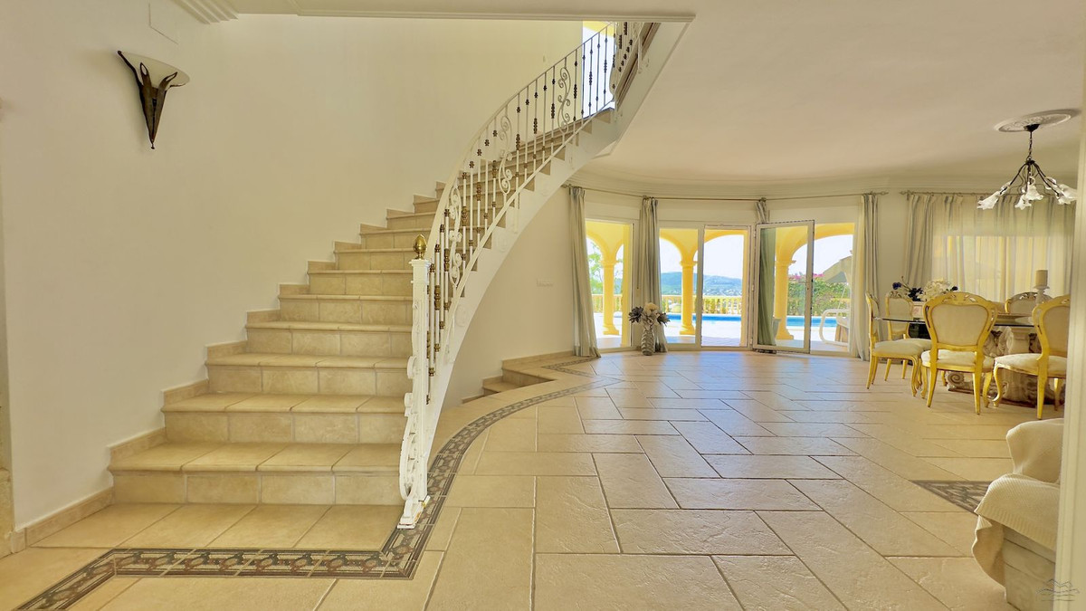 4 Bed Townhouse for sale in Javea Costa Blanca, Alicante, Spain