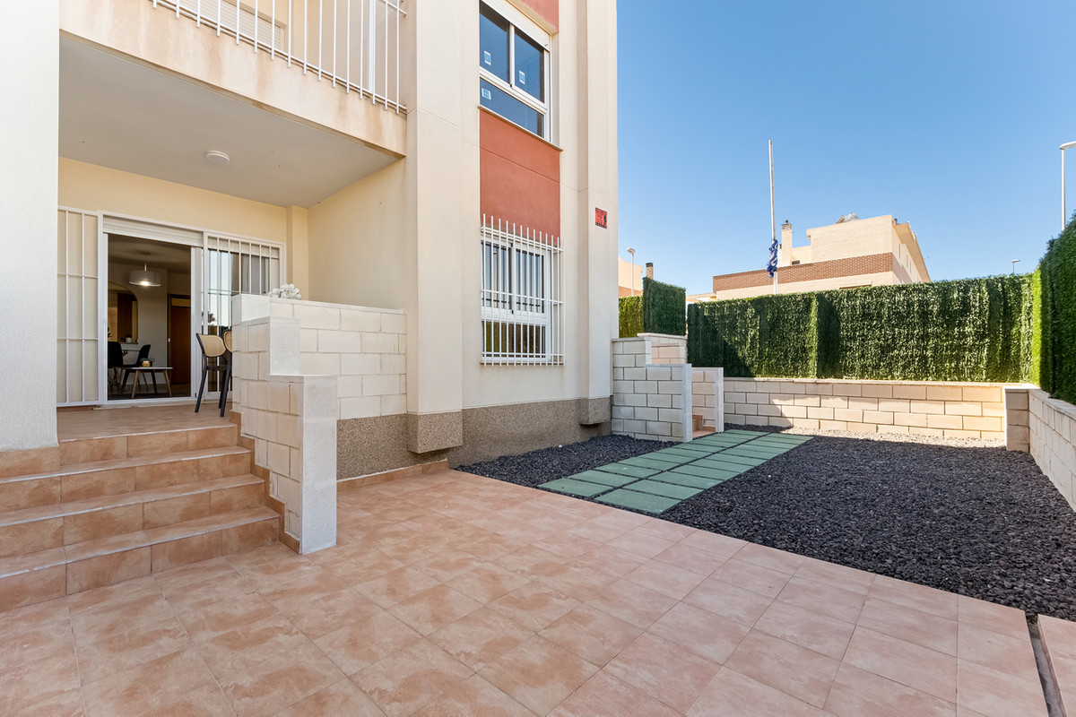 Se vende Apartamento Planta Baja de 1 dormitorios en Costa Blanca, Alicante, España