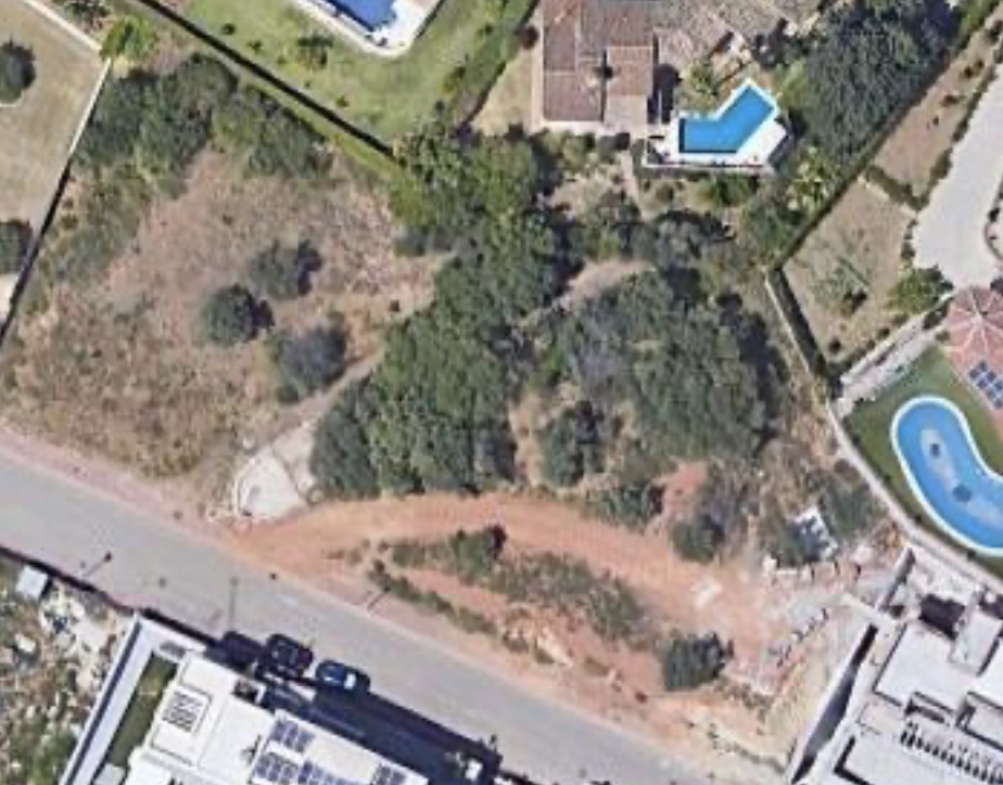 Se vende Terreno Rustico de 4 dormitorios en Costa Del Sol, Málaga, España