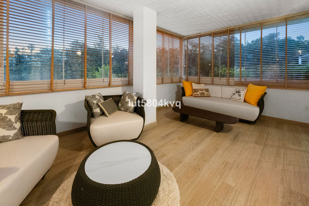 Se vende Apartamento Planta Baja de 3 dormitorios en Costa Del Sol, Málaga, España