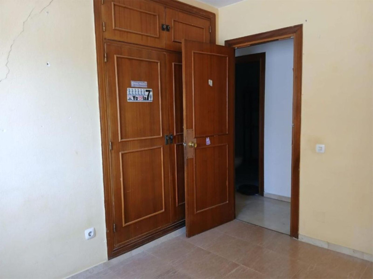 4 Bed Apartment for sale in Marbella Costa Del Sol, Málaga, Spain