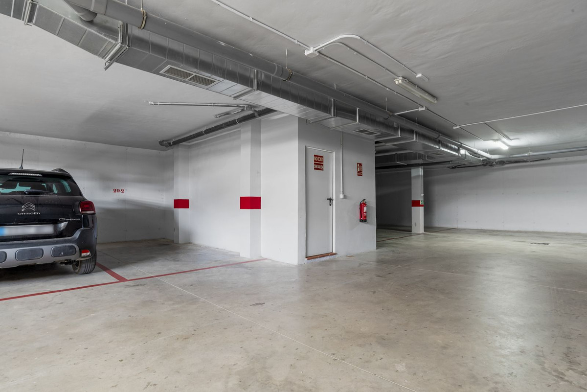 Se vende Apartamento Planta Baja de 3 dormitorios en Costa Del Sol, Málaga, España