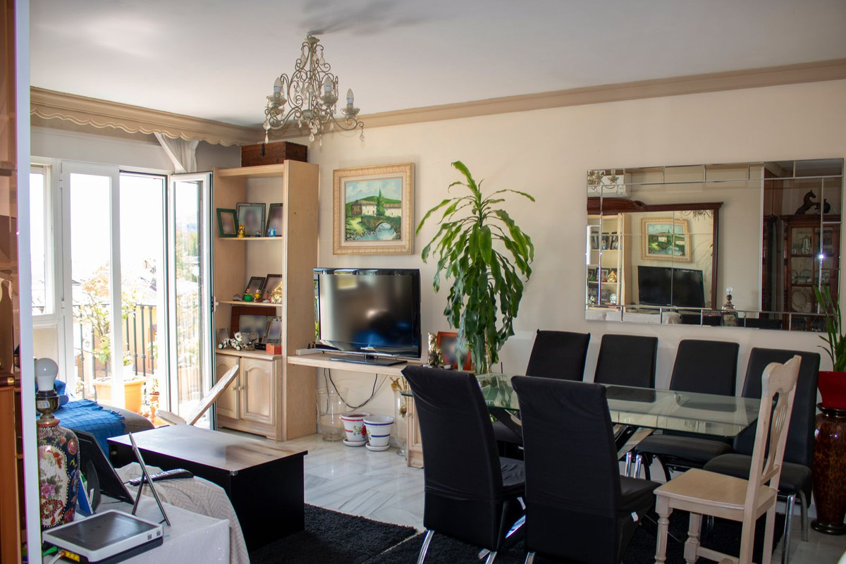 4 Bed Apartment for sale in San Pedro De Alcántara Costa Del Sol, Málaga, Spain
