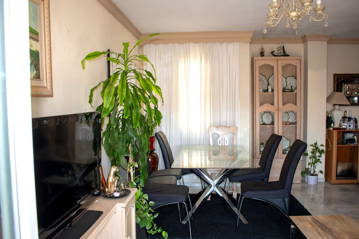 4 Bed Apartment for sale in San Pedro De Alcántara Costa Del Sol, Málaga, Spain