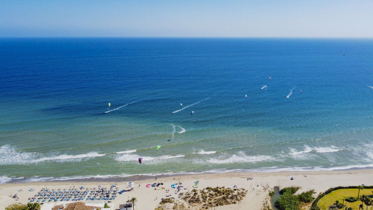 3 Bed Apartment for sale in Bahía De Marbella Costa Del Sol, Málaga, Spain