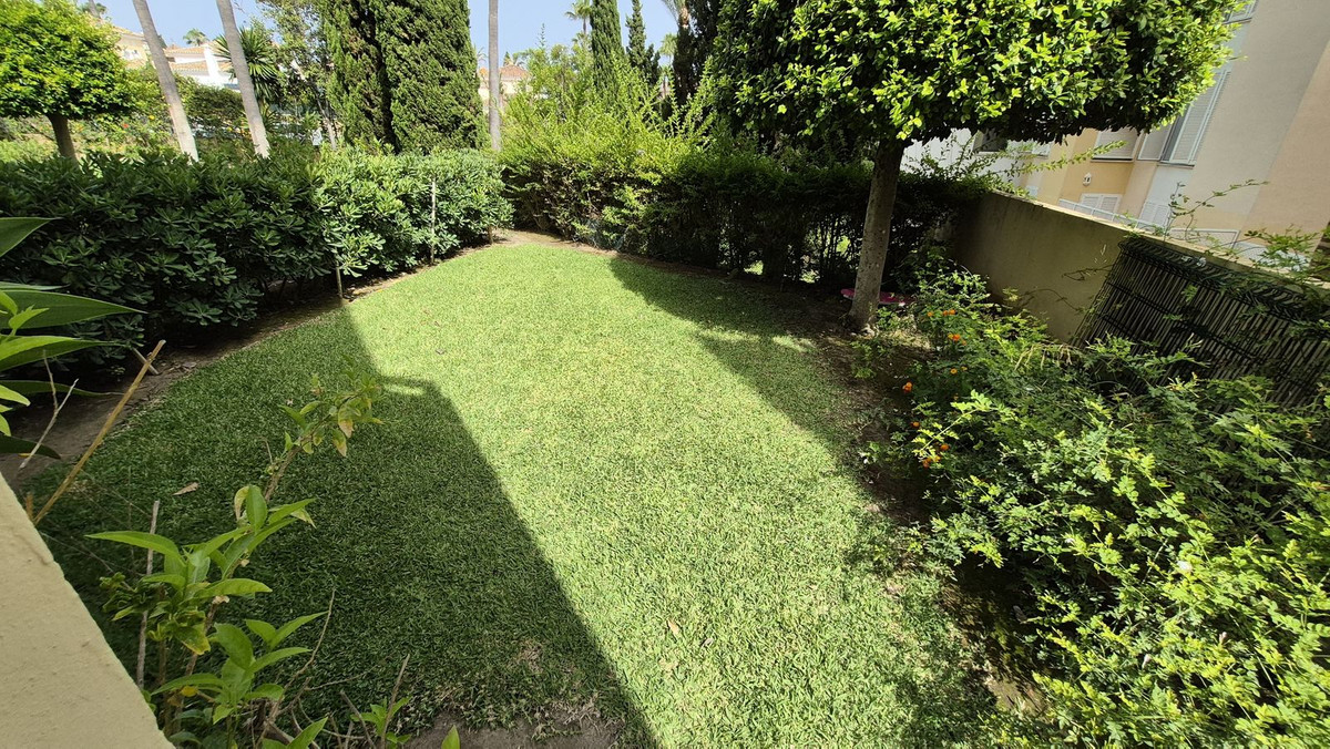 3 Bed Apartment for sale in Bahía De Marbella Costa Del Sol, Málaga, Spain