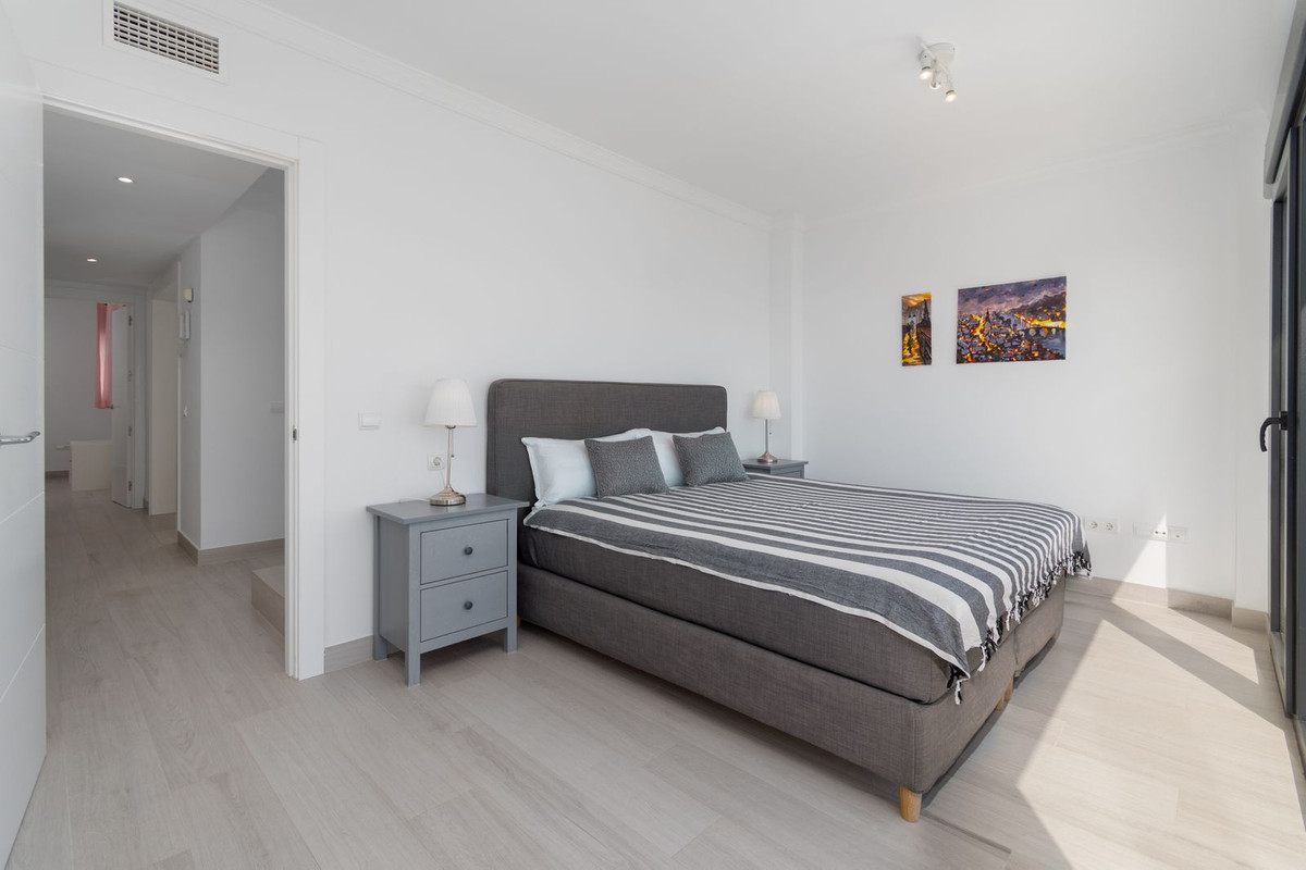 4 Bed Townhouse for sale in La Mairena Costa Del Sol, Málaga, Spain