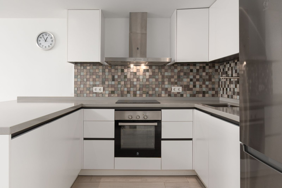 4 Bed Townhouse for sale in La Mairena Costa Del Sol, Málaga, Spain