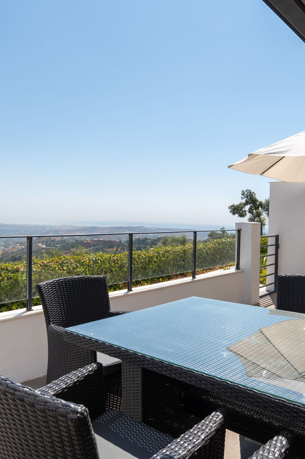 4 Bed Townhouse for sale in La Mairena Costa Del Sol, Málaga, Spain