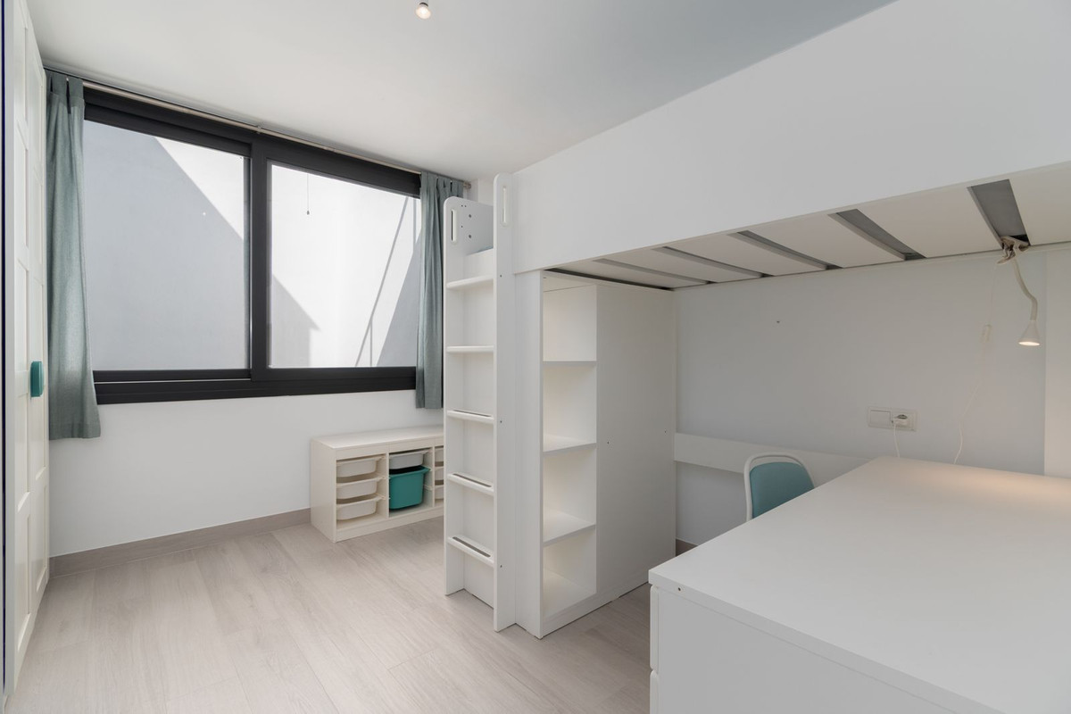 4 Bed Townhouse for sale in La Mairena Costa Del Sol, Málaga, Spain