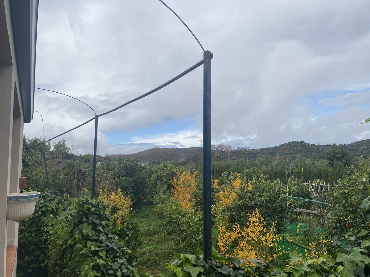 Se vende Terreno Rustico  en Costa Del Sol, Cadiz, España