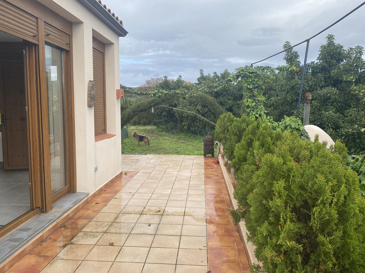 Se vende Terreno Rustico  en Costa Del Sol, Cadiz, España