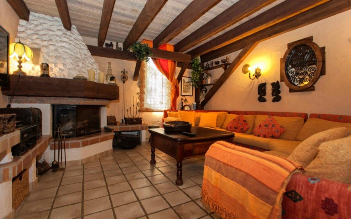 Se vende Villa - Chalet de 6 dormitorios en Costa Del Sol, Málaga, España