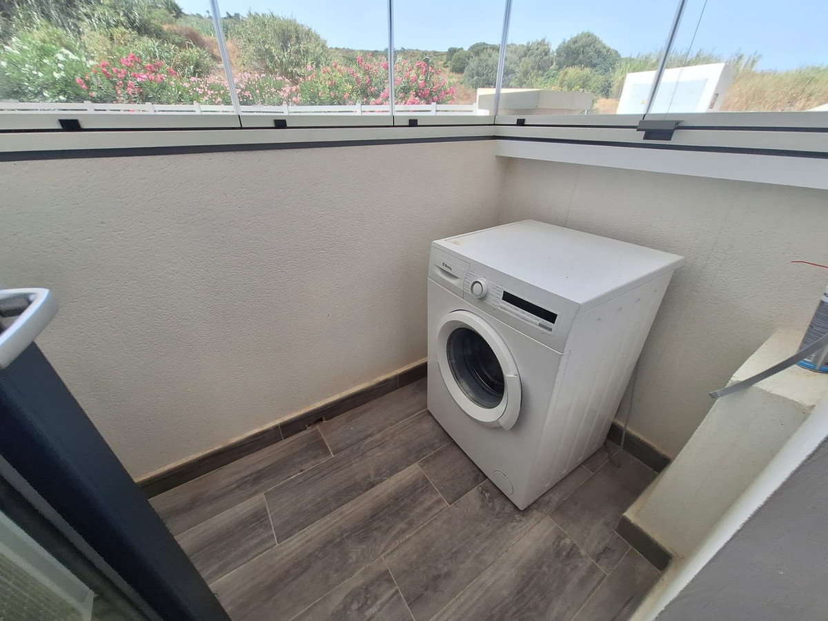 2 Bed Apartment for sale in Manilva Costa Del Sol, Málaga, Spain
