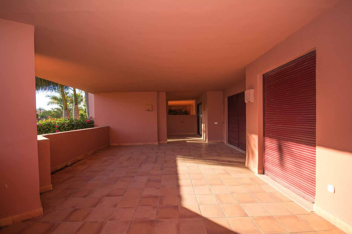 4 Bed Apartment for sale in New Golden Mile Costa Del Sol, Málaga, Spain