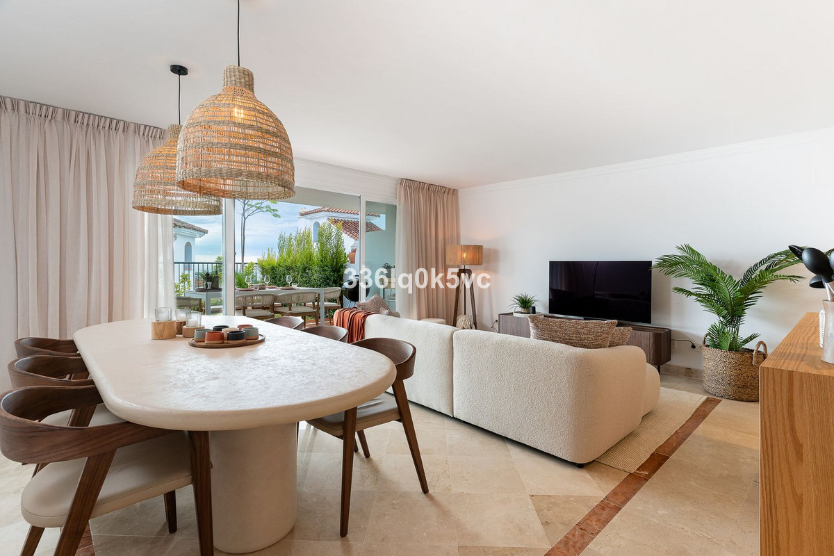 3 Bed Apartment for sale in Benahavís Costa Del Sol, Málaga, Spain