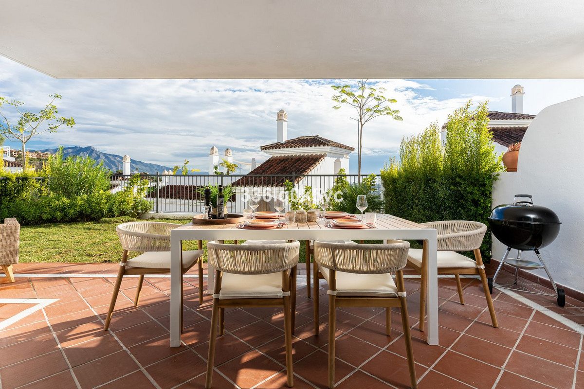 3 Bed Apartment for sale in Benahavís Costa Del Sol, Málaga, Spain