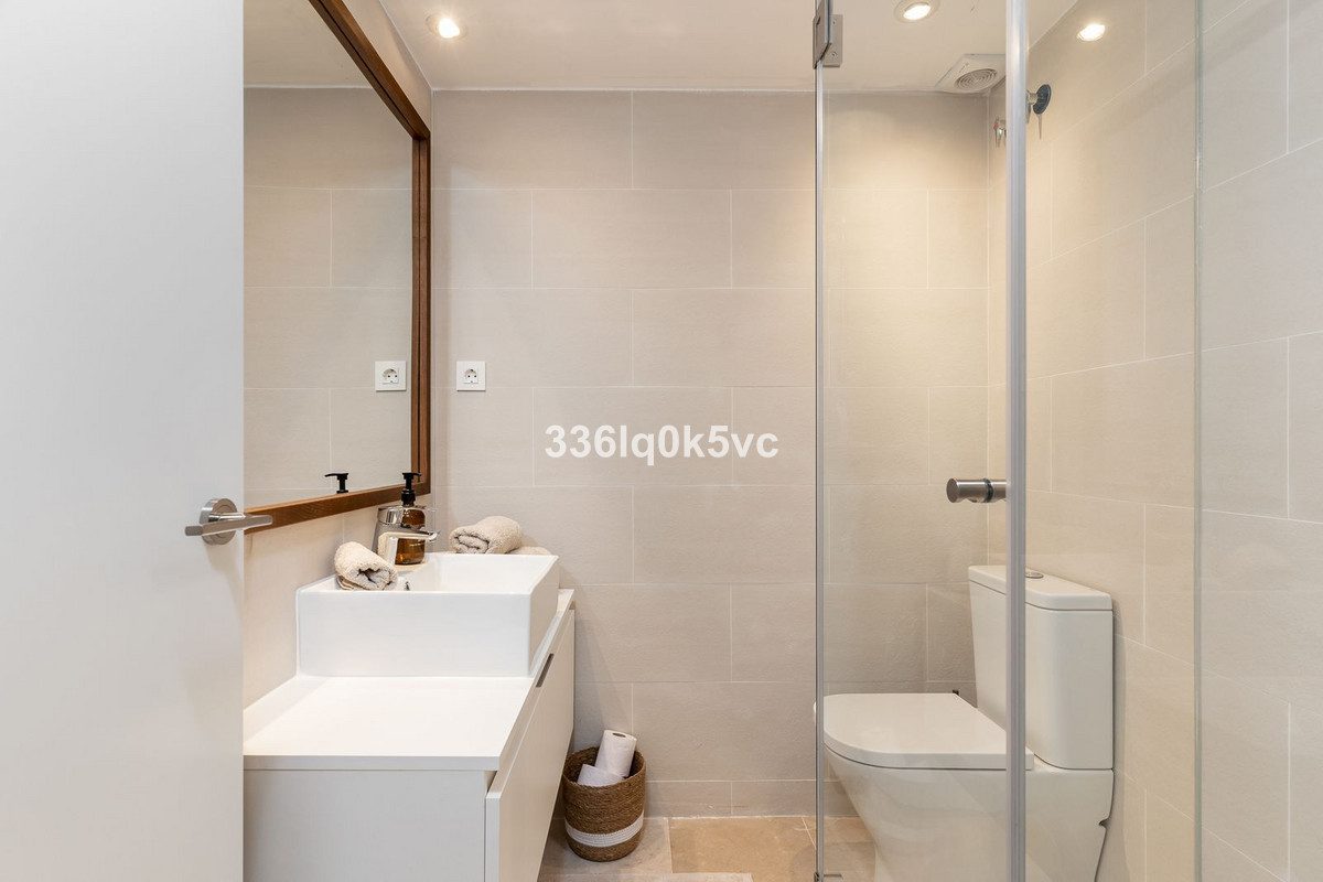 3 Bed Apartment for sale in Benahavís Costa Del Sol, Málaga, Spain