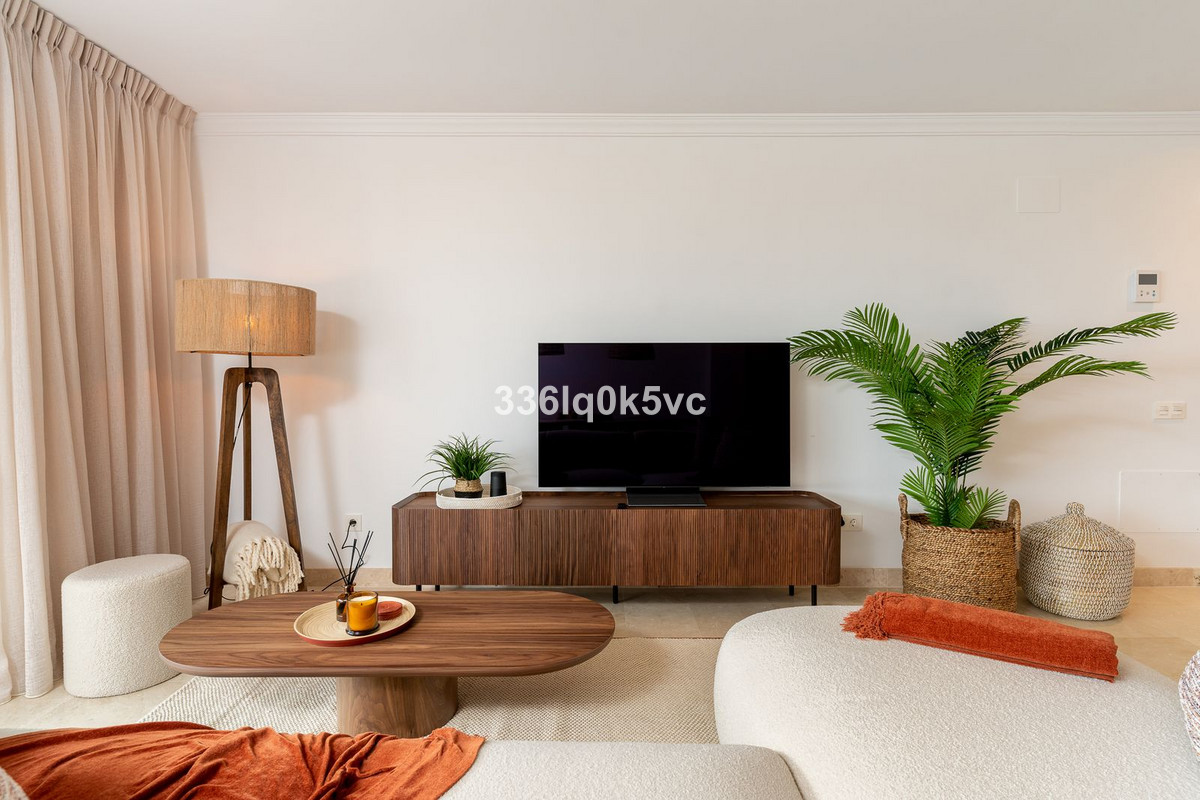 3 Bed Apartment for sale in Benahavís Costa Del Sol, Málaga, Spain